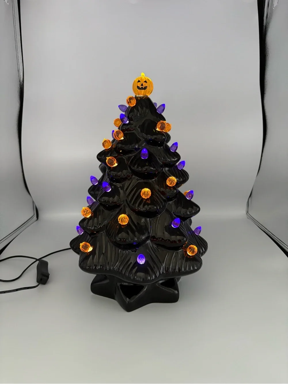 Mr. Halloween Haunted 14” Lighted Ceramic Tree W/Box & Extra Bulbs